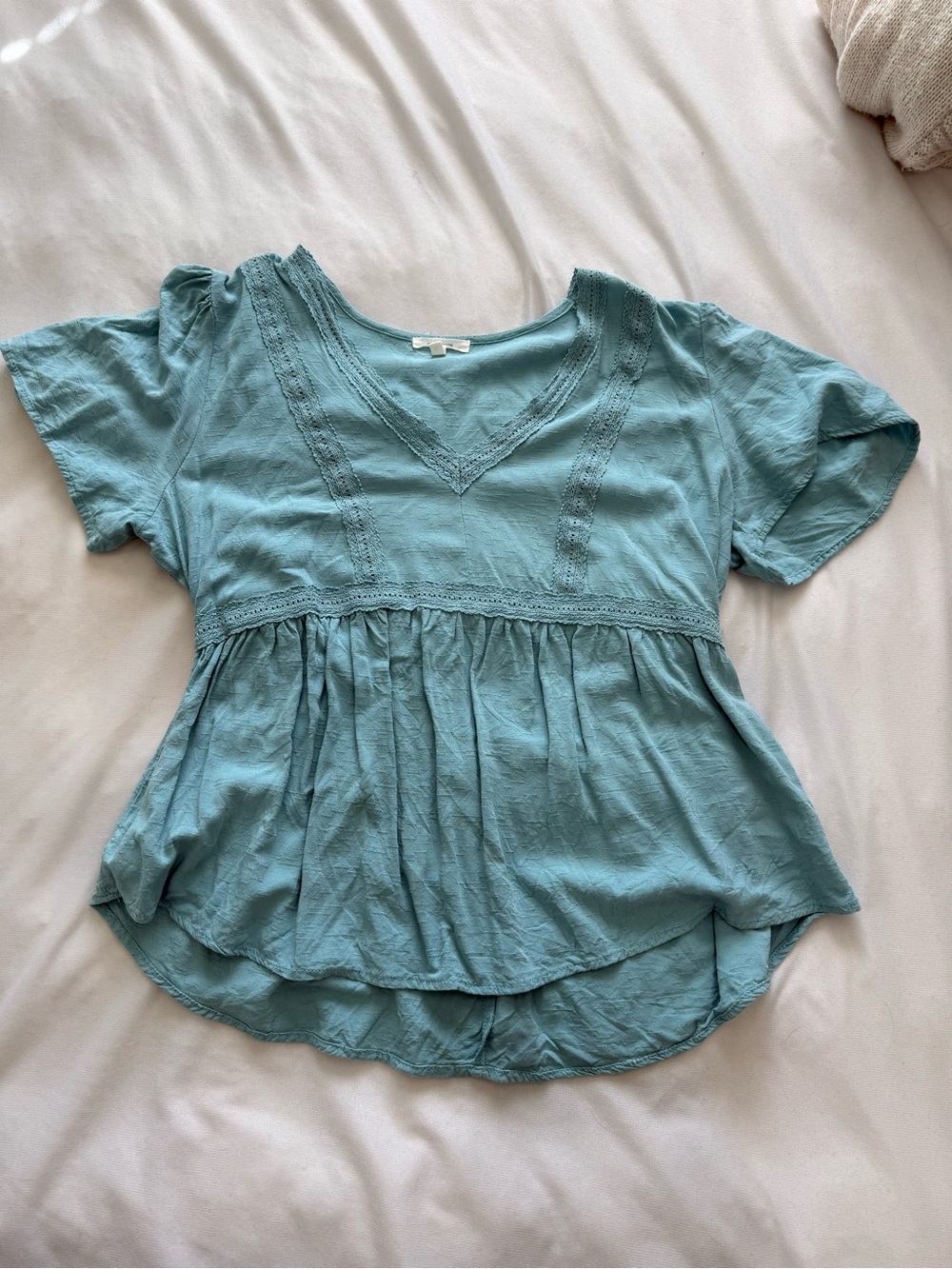 Women's Light Blue V-Neck Peplum Top